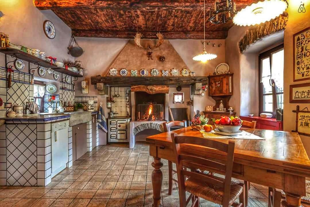 B&B Dove Comincia La Bella Italia Beura Exterior foto